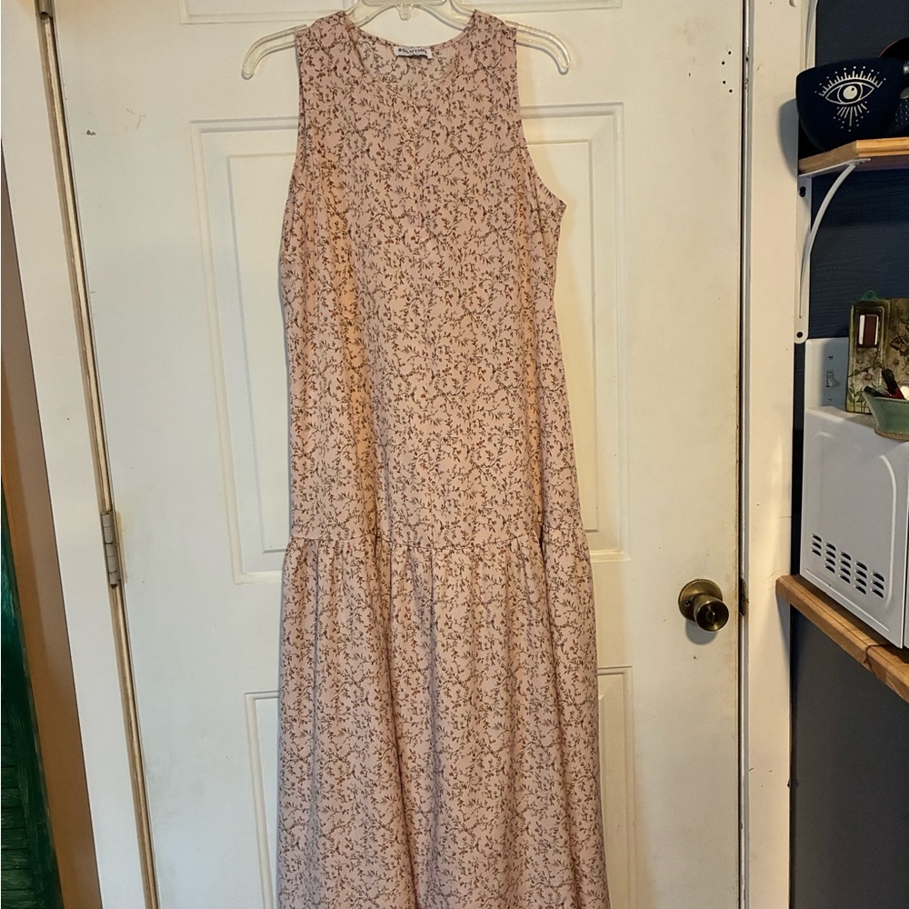 Elegant Floral Maxi Dress - Soft Pink